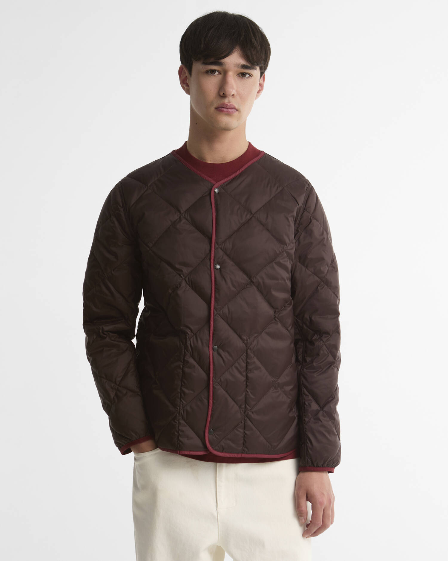 Lightweight Down Reversible Puffer Liner Wine image number 5