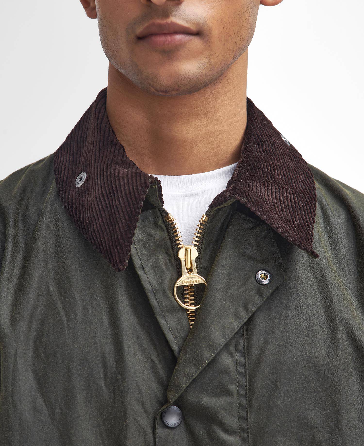 Border&reg; Waxed Jacket Archive Olive image number 3