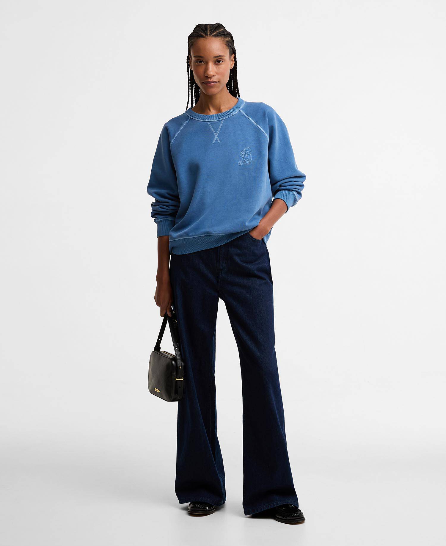 Avon Sweatshirt Washed Indigo image number 1