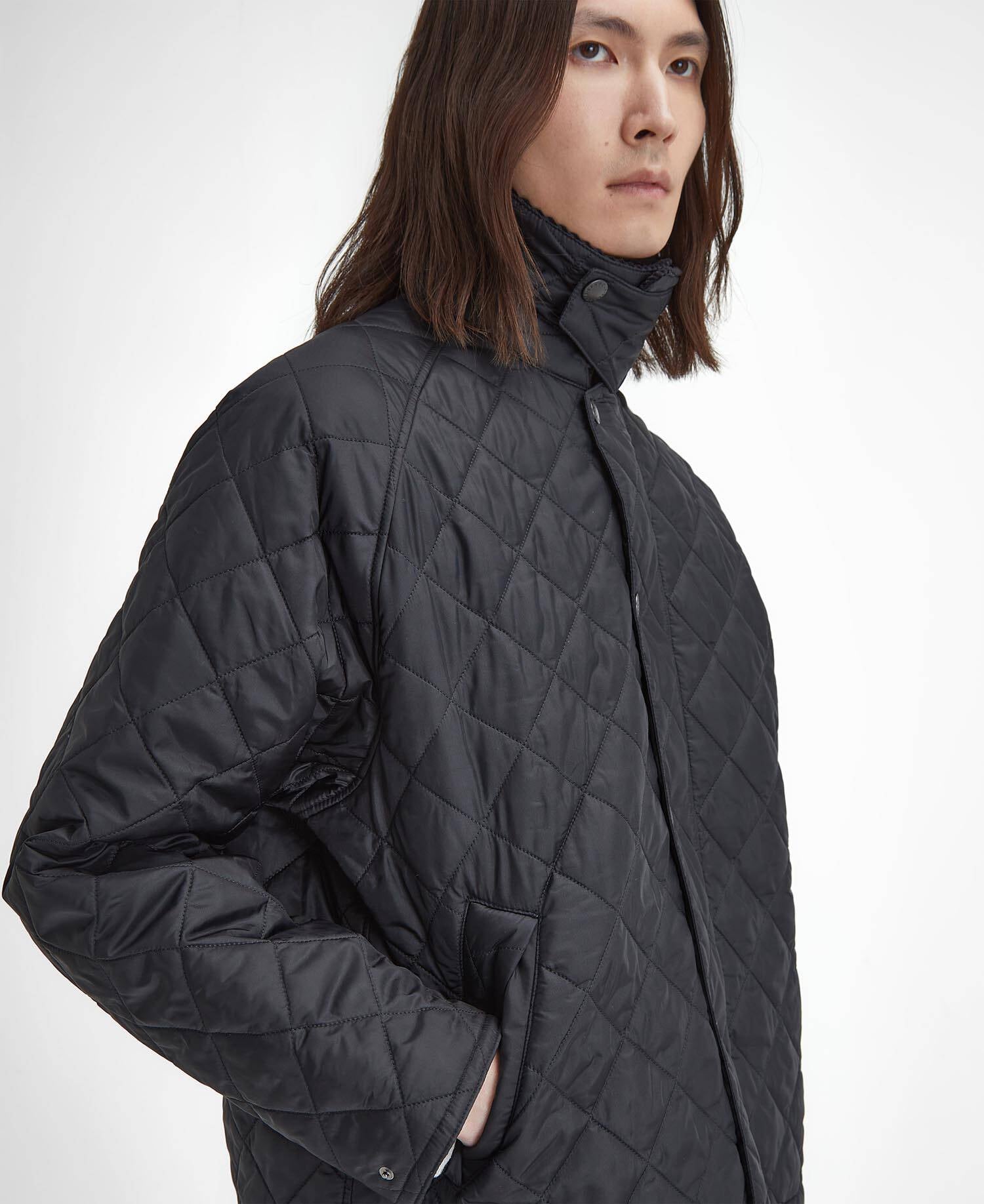 Oversized Transport Quilted Jacket Classic Black image number 4