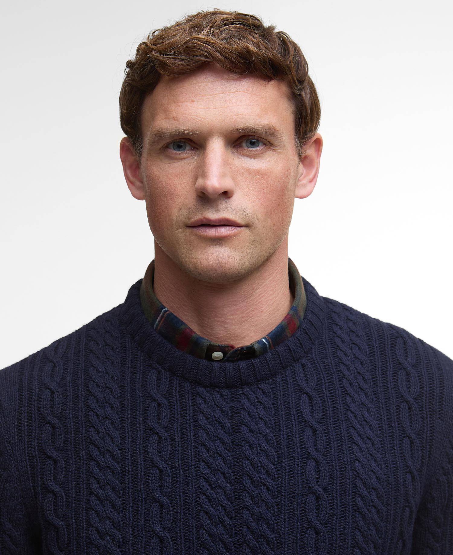 Lowfen Cable-Knit Jumper Navy image number 3