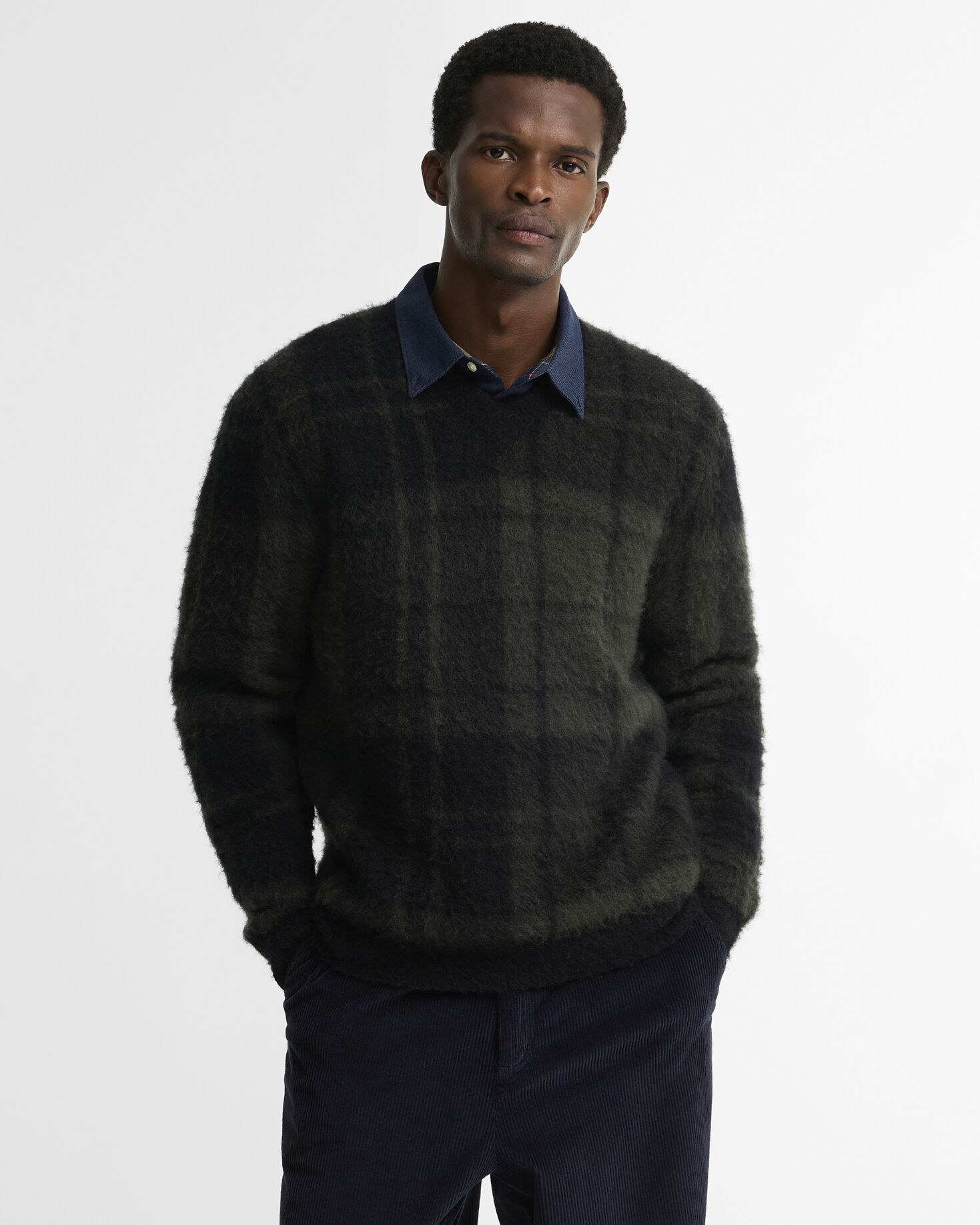 Hunham Tartan V-Neck Jumper Black