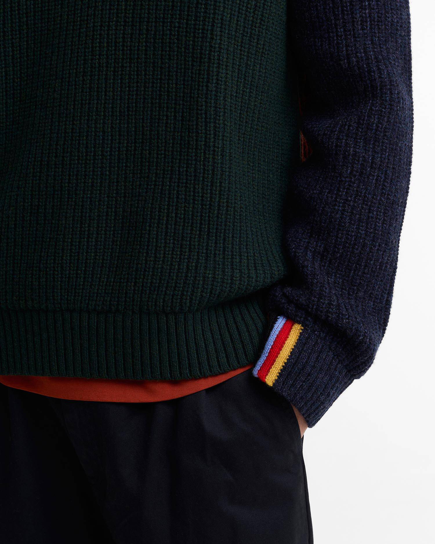 Paul Smith Loves Barbour Tyne Cable Knit Jumper Bottle Green image number 4