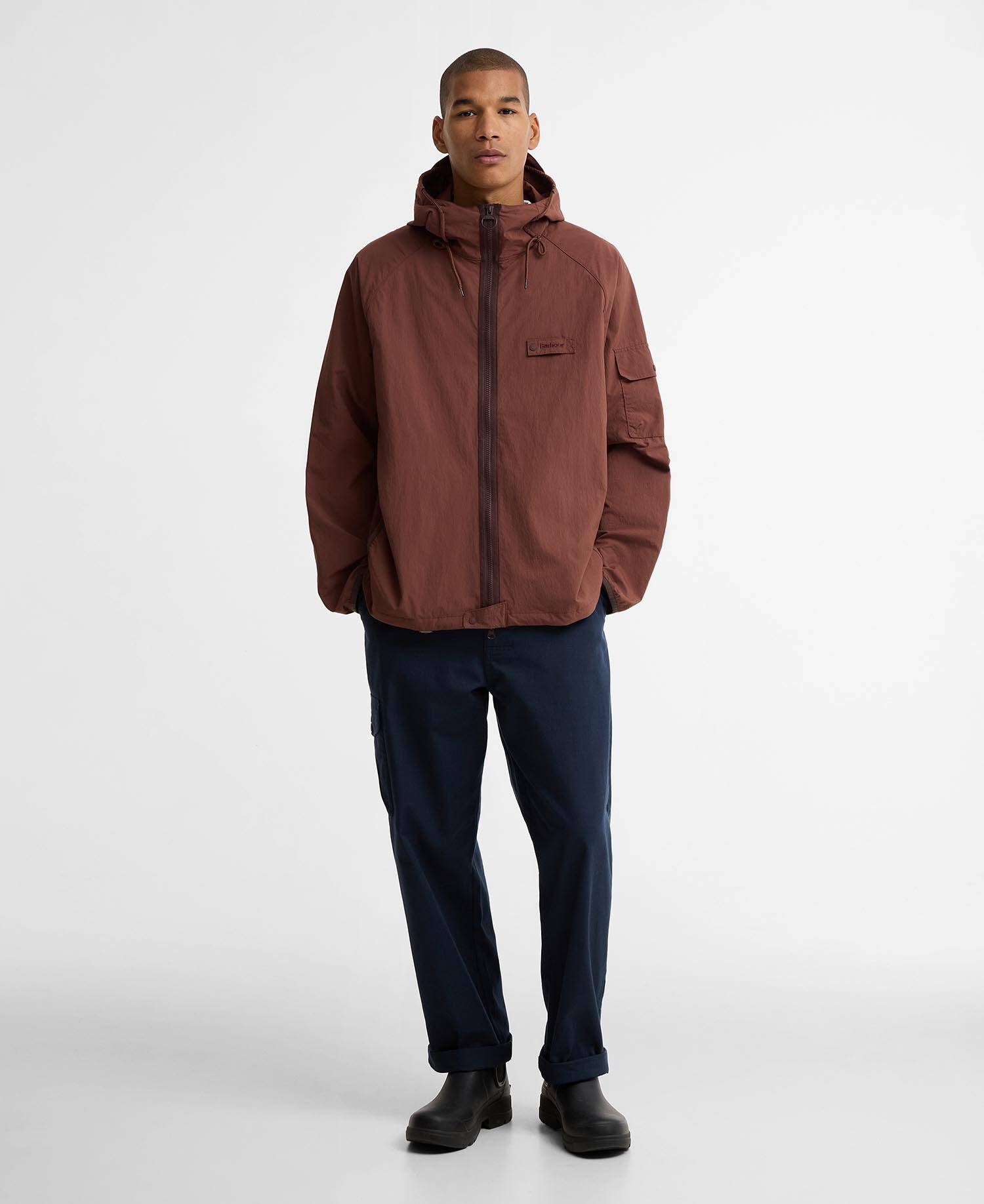 Jacke Re-Engineered Flyweight Showerproof Pepper image number 1