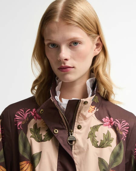 Giacca antipioggia Mandevilla con peplo Barbour FARM Rio Bloom In Between/Brown Banana