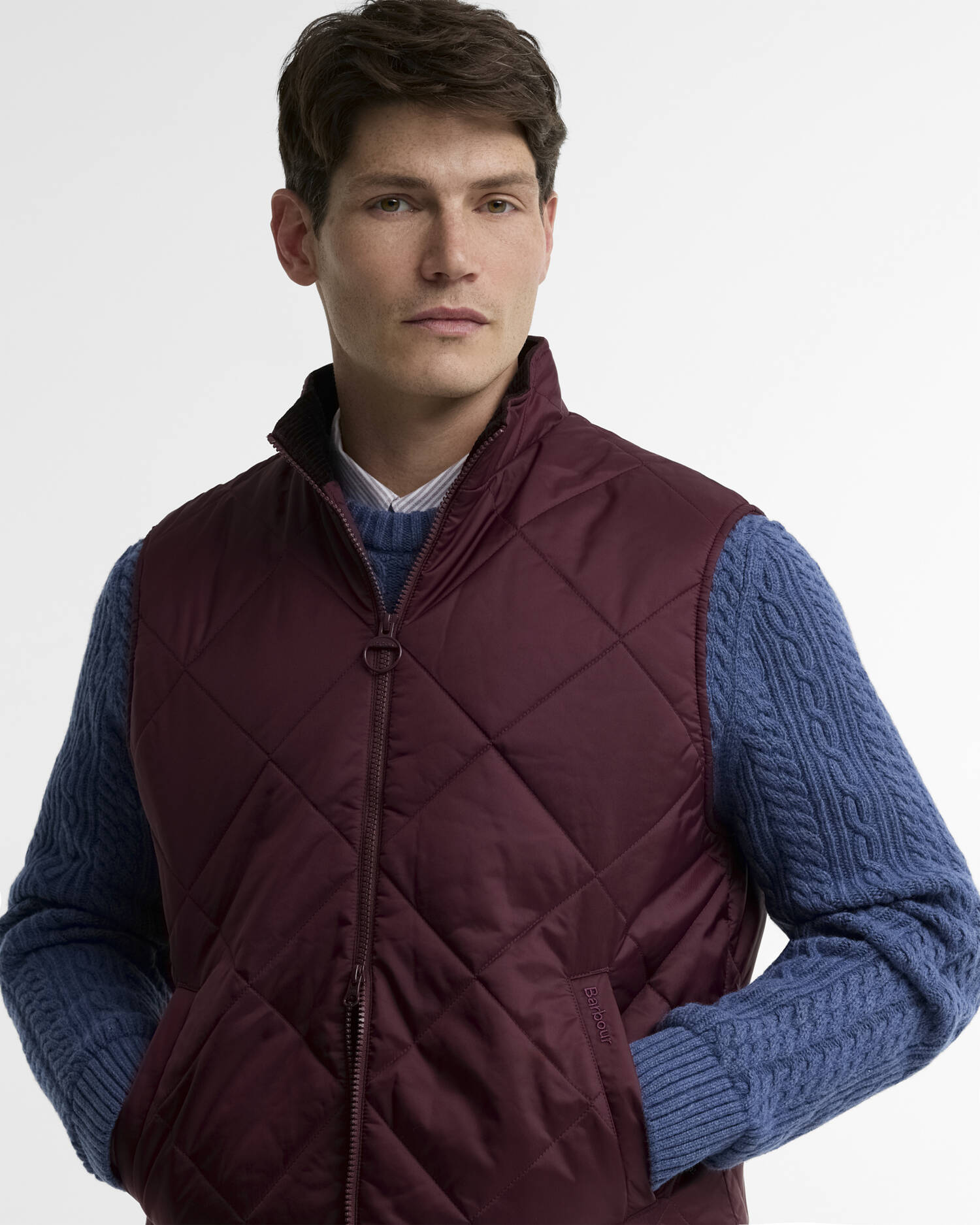 Finn Gilet Dark Bordeaux image number 3
