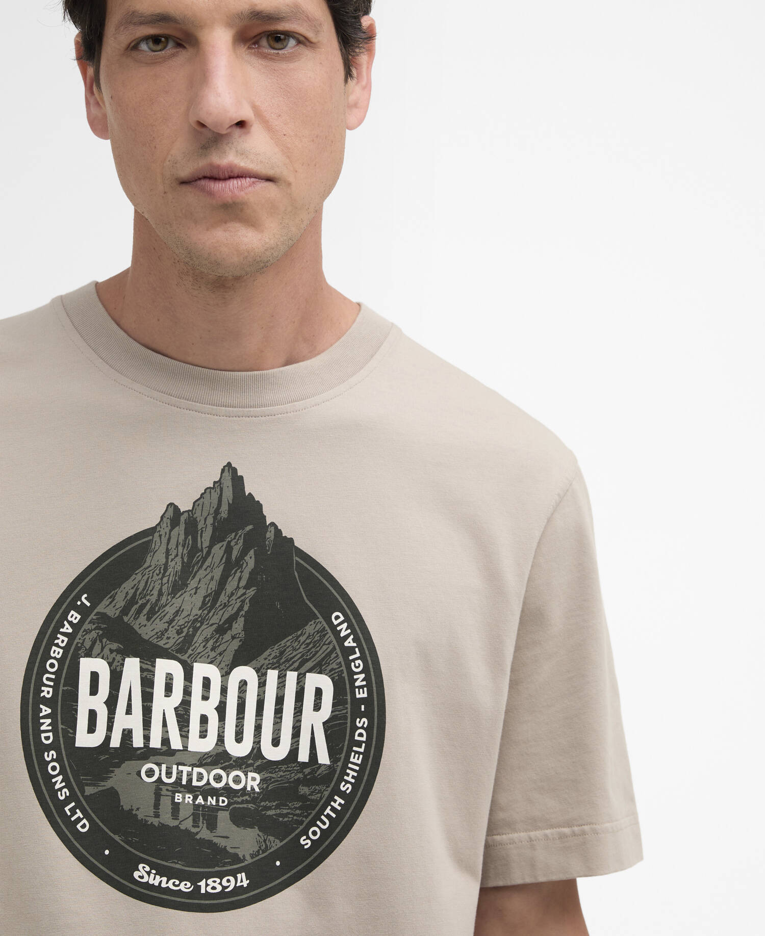 T-shirt dalla vestibilit&agrave; comoda Basswood Concrete image number 3