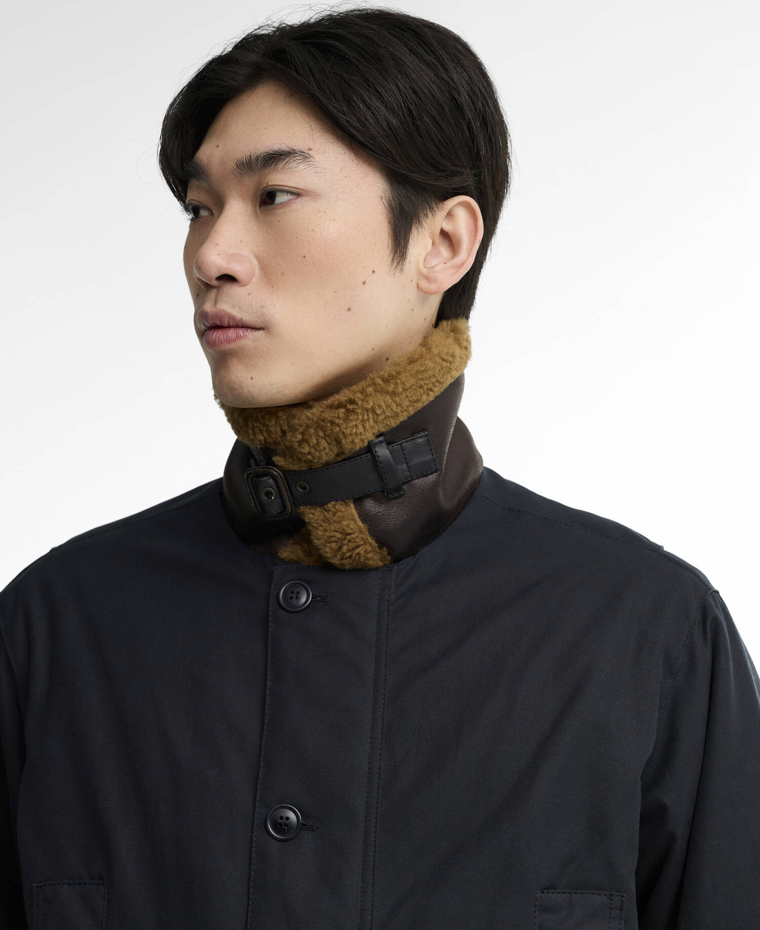 Barbour Wachsjacke Winter Endurance Navy image number 3