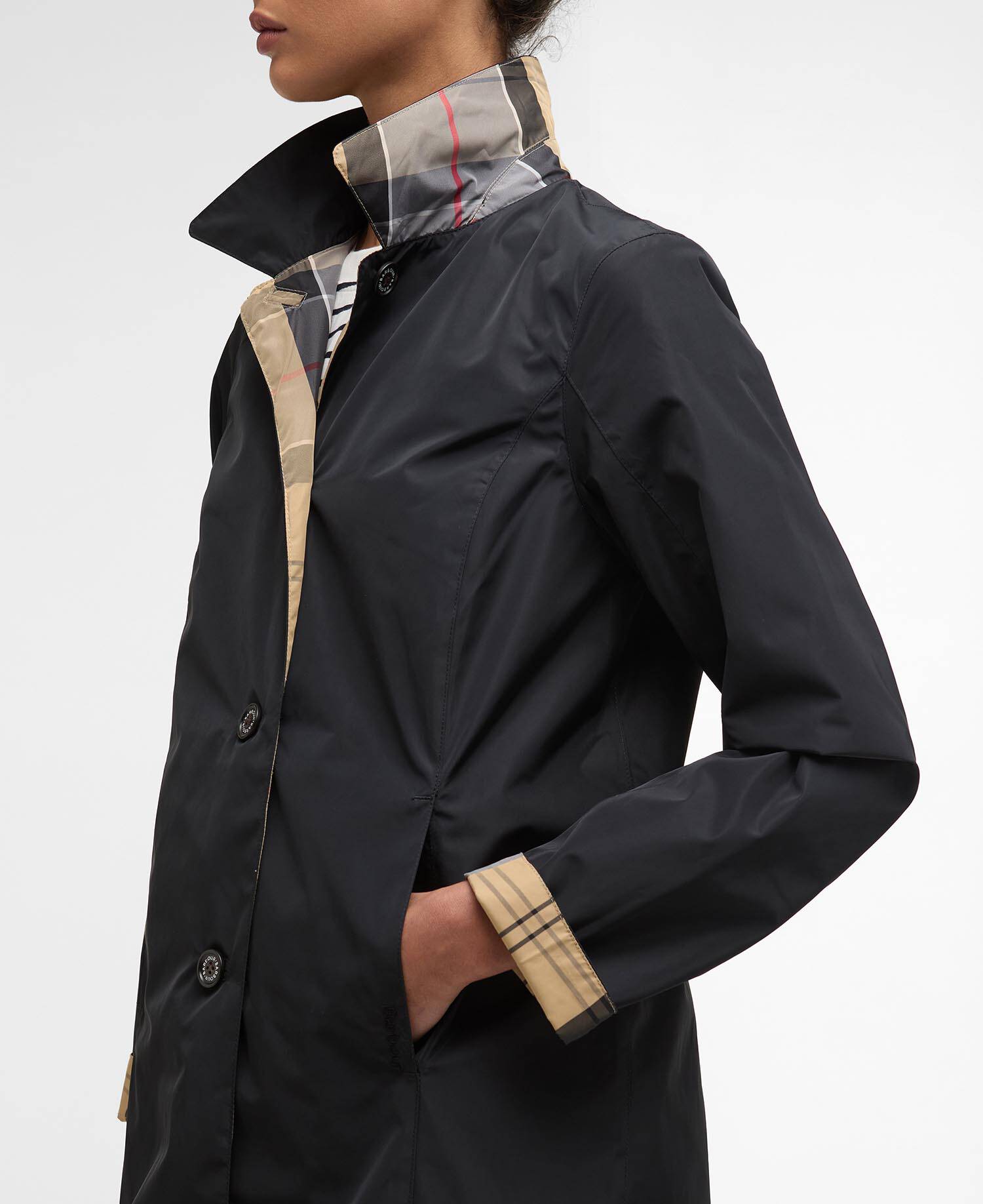 Jacke Babbity Reversible Showerproof Black/Dress Tartan image number 3