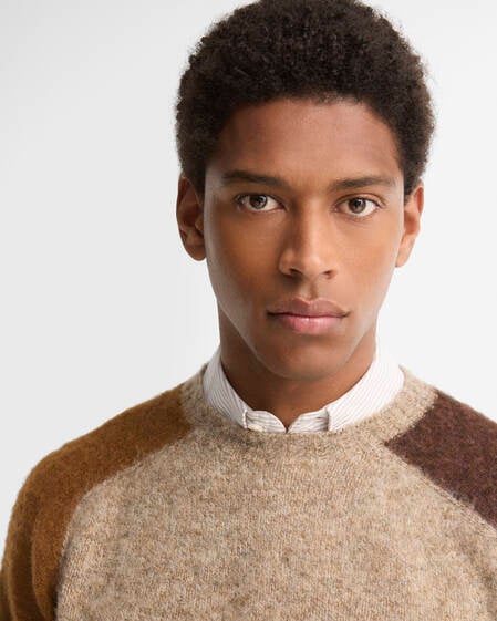 Maglione girocollo in lana con blocchi di colore Made in Scotland Light Stone