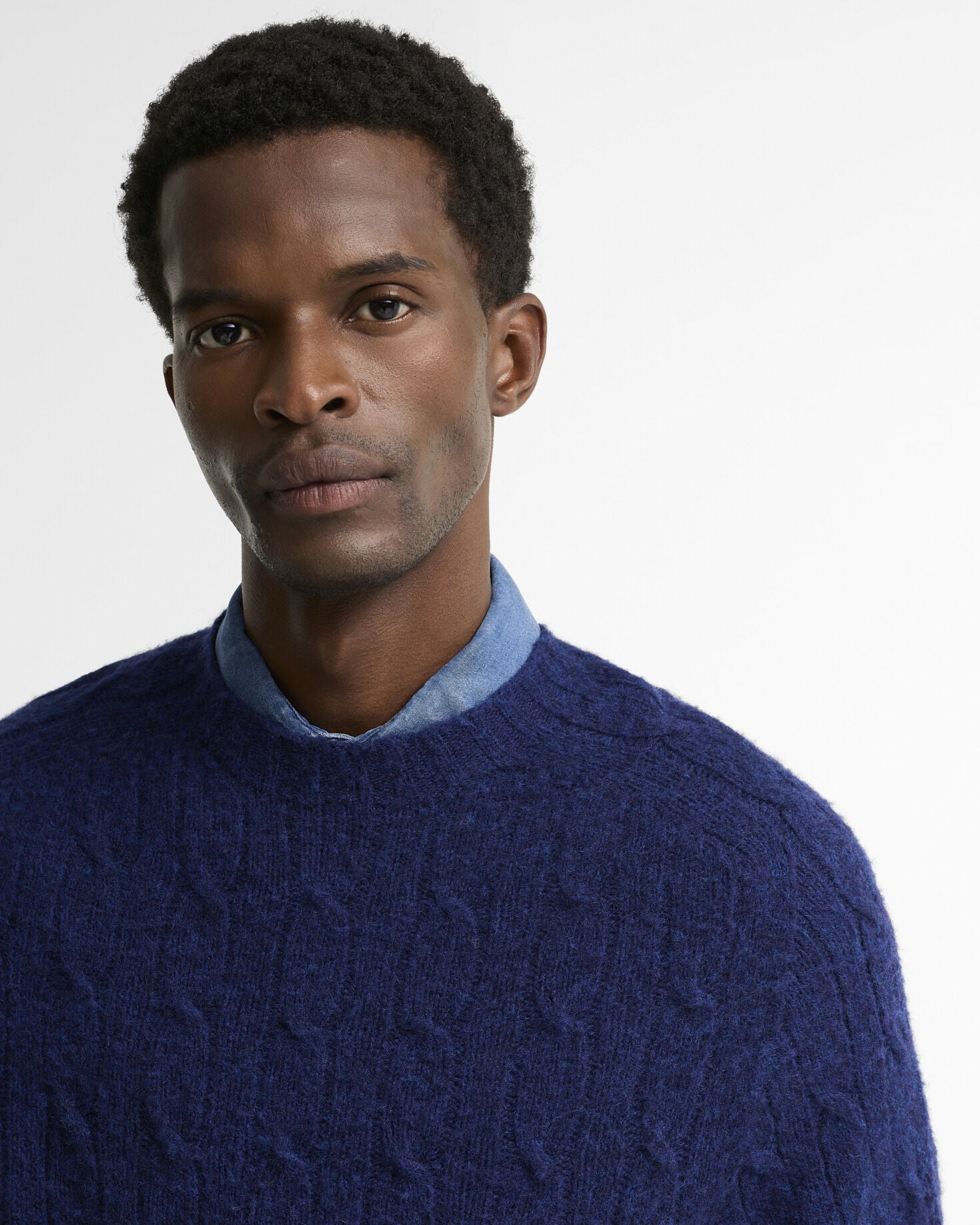 Scottish Made Cable-Knit Wool Crew Neck Jumper Deep Blue