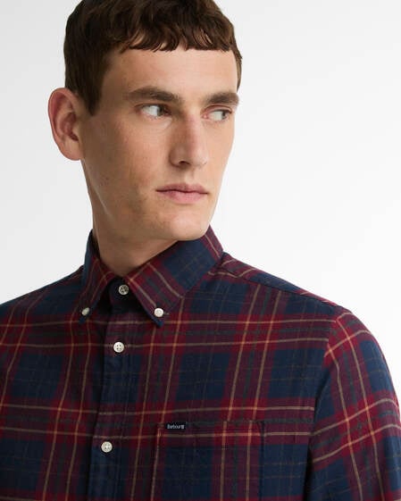 Broxburn Tailored Long-Sleeved Shirt Red