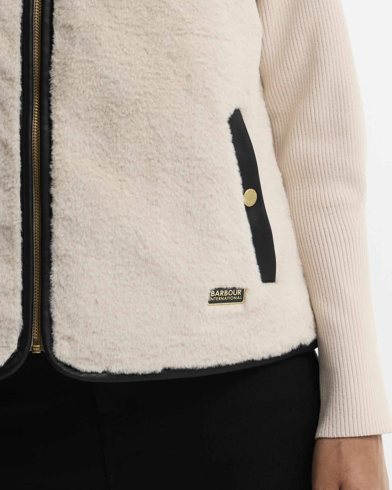 Oulton Faux-Fur Liner Lt Stone/Black image number 4