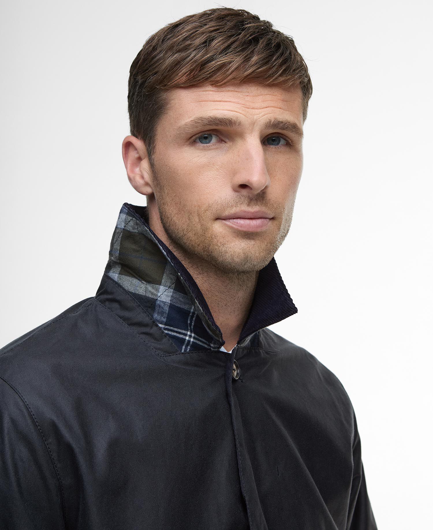Buy Short Lorden Wax Mac for USD 395.00 | BARBOUR_US