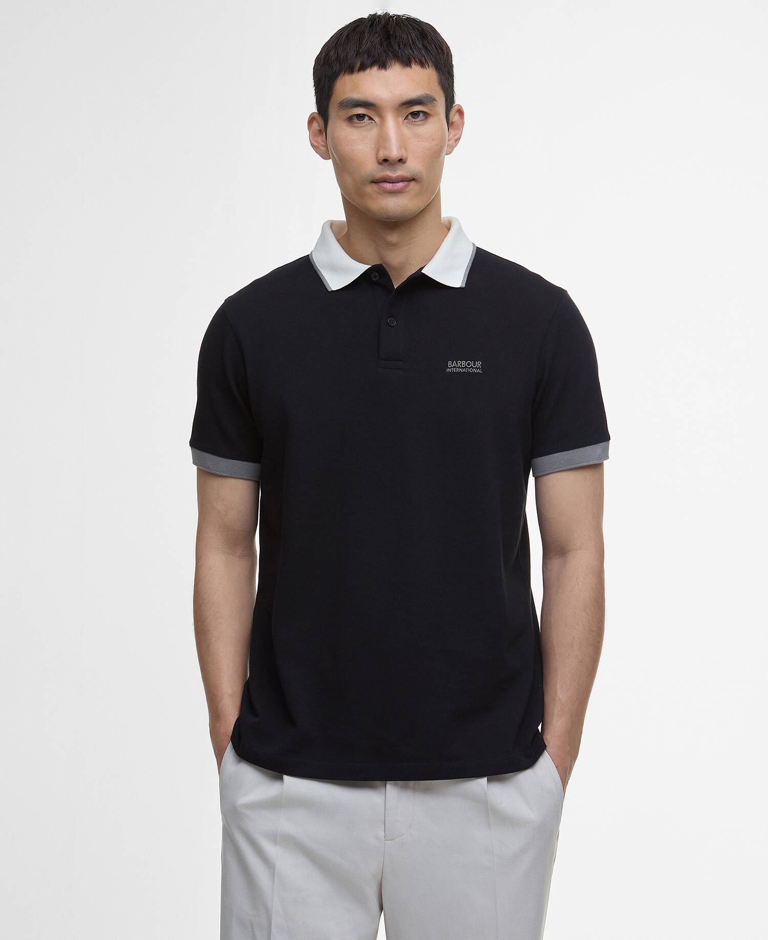 Howall Short-Sleeved Polo Shirt Classic Black image number 0