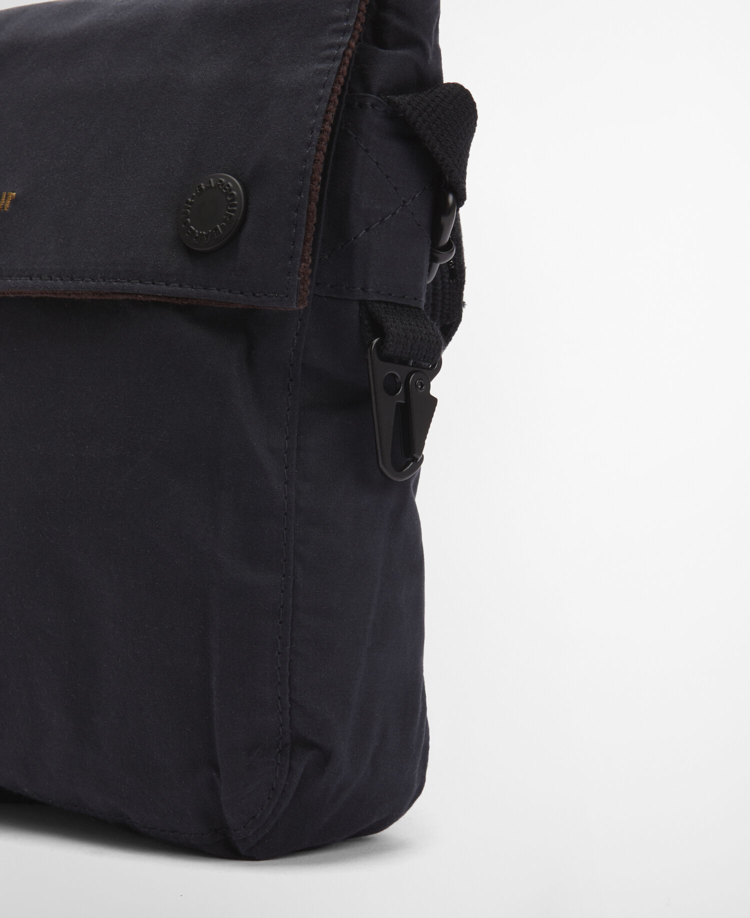 Buy Transport Crossbody Bag for USD 85.00 | BARBOUR_US