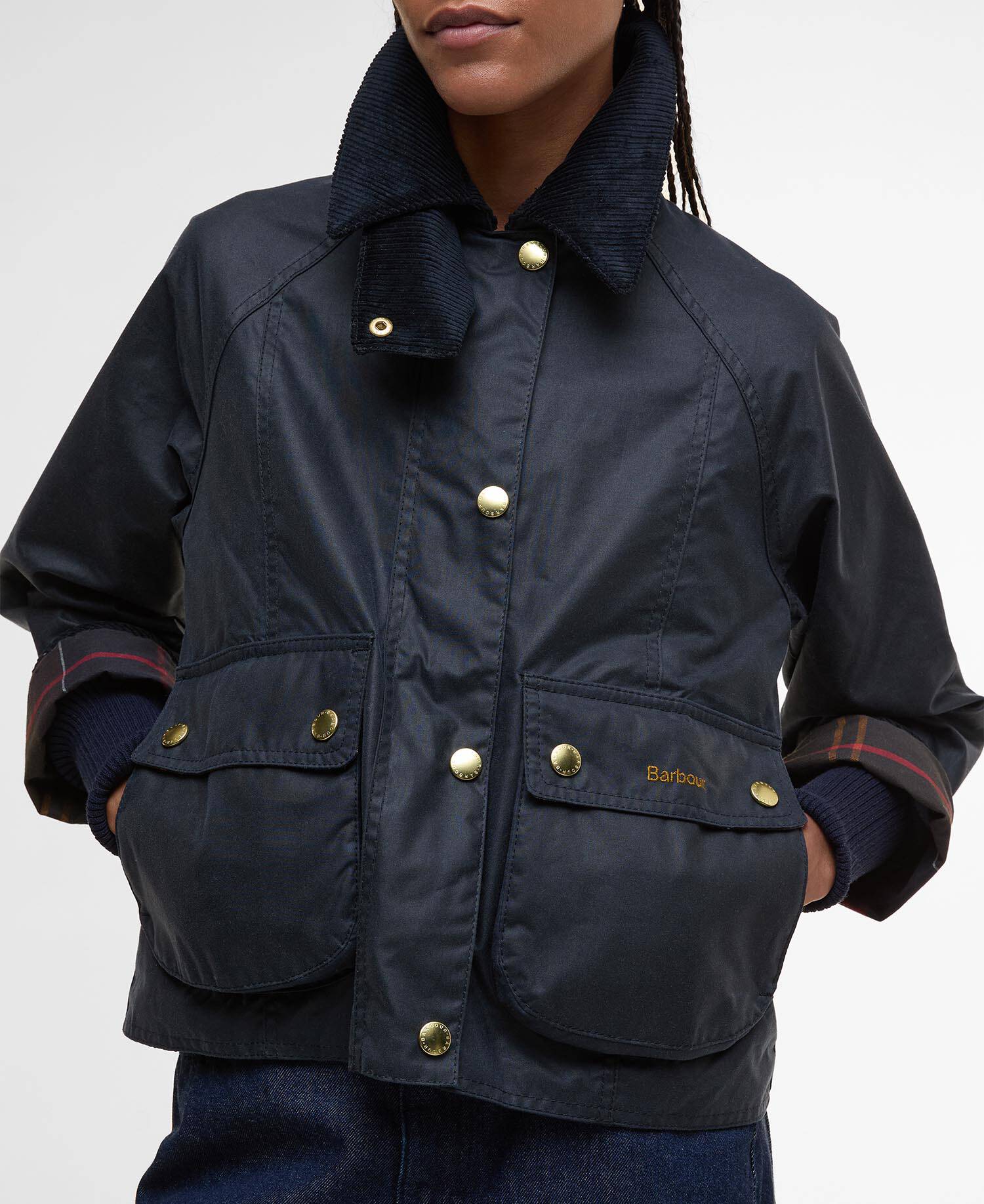 Cropped Beadnell Waxed Jacket Navy/Classic image number 5