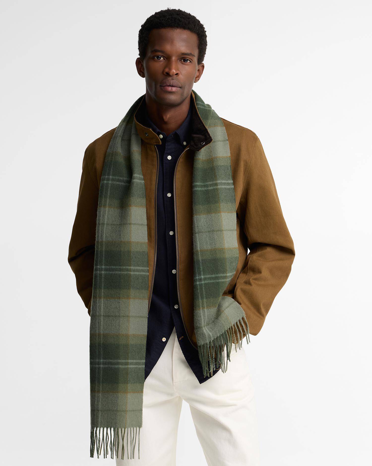 Barbour Schal Mineral Tartan aus Woll-Kaschmir-Mix Pine Glen image number 3