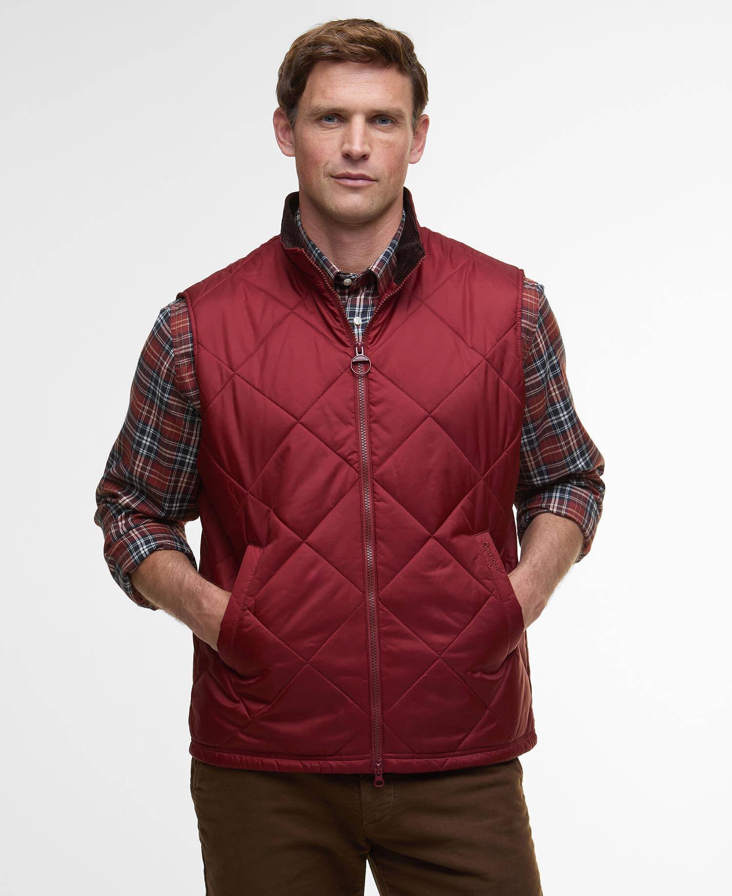 Finn Gilet Brick Red image number 0