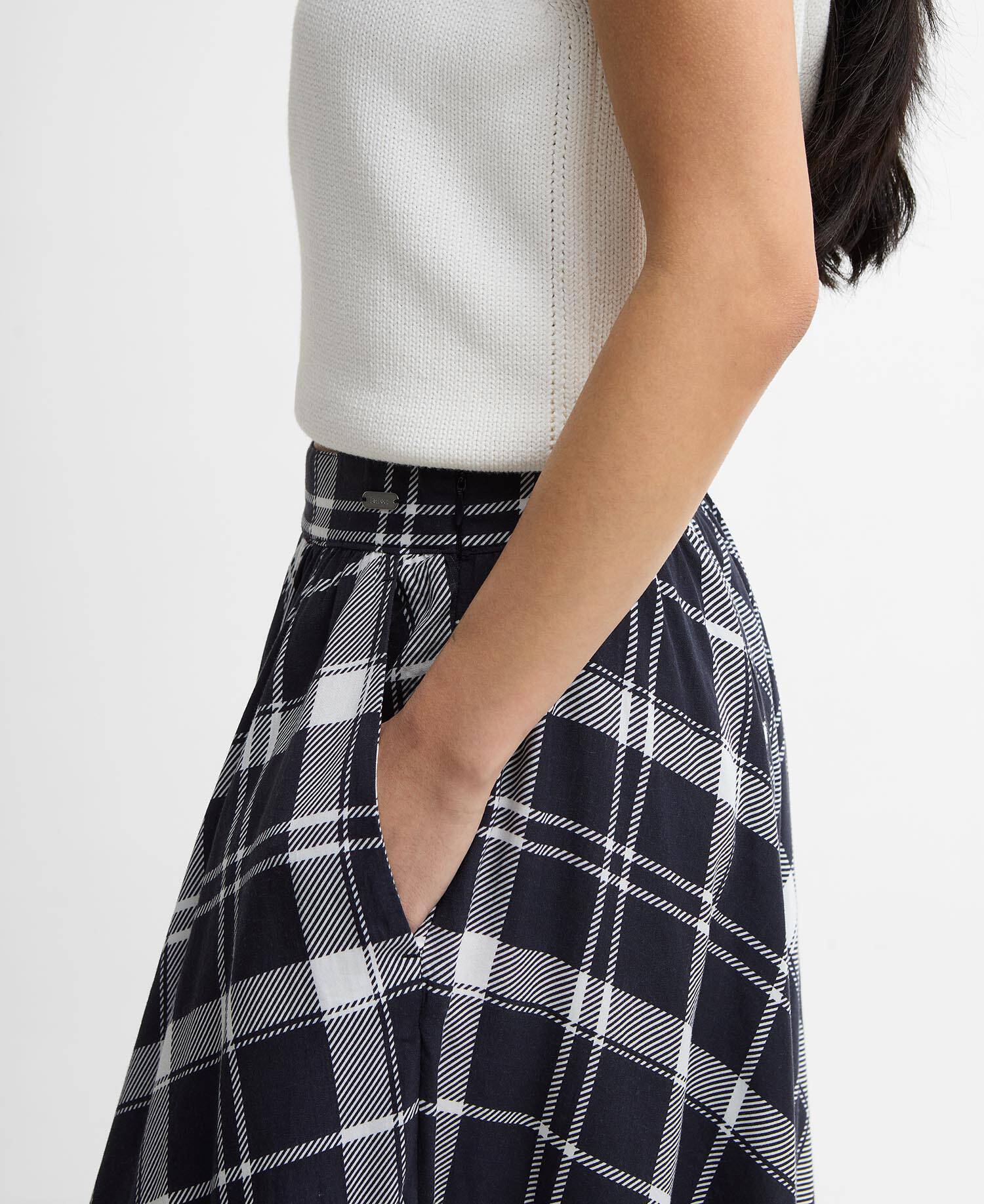 Baiton Tartan Midi Skirt Dark Navy/White Check image number 3