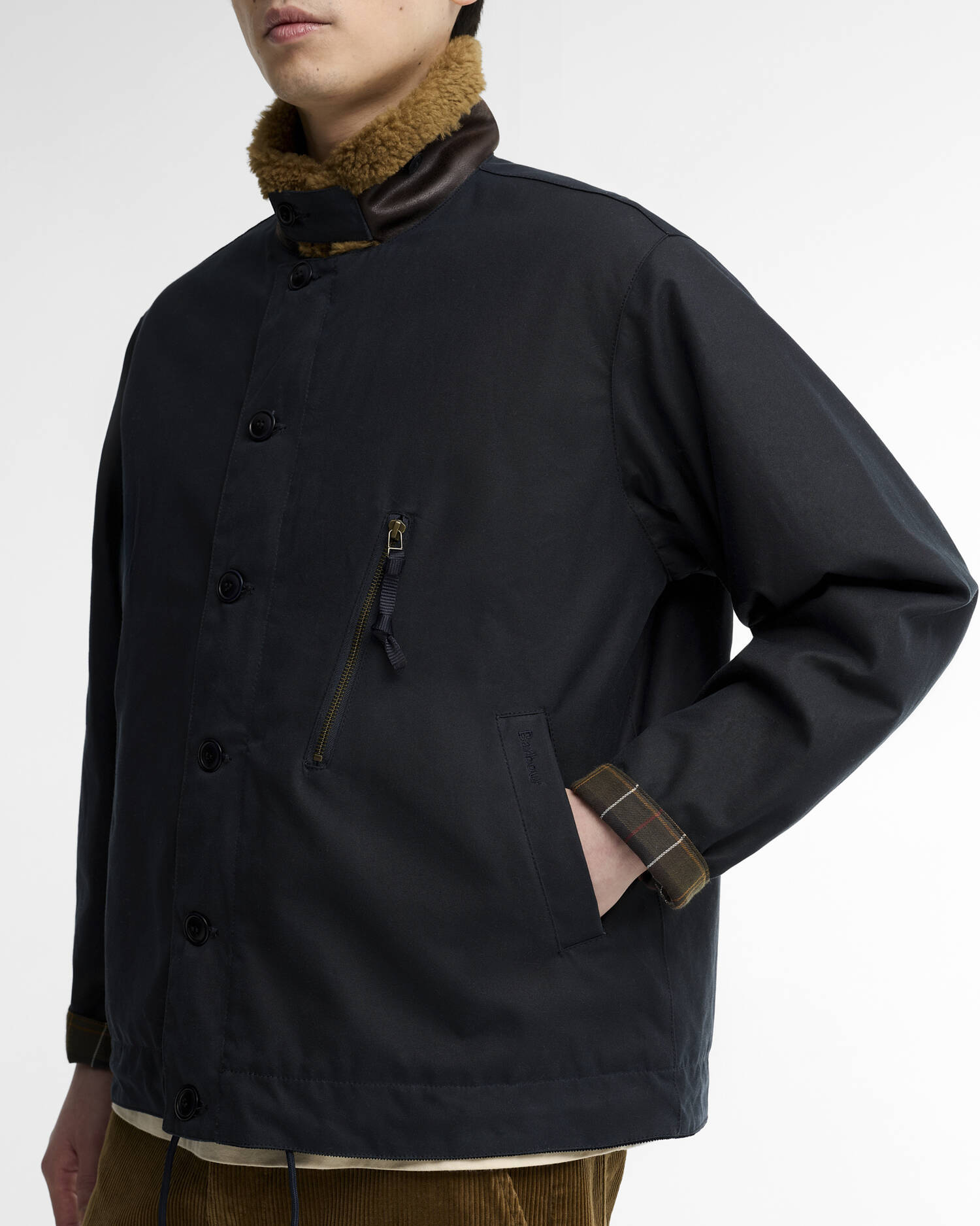 Barbour Wachsjacke Macklow Navy image number 4