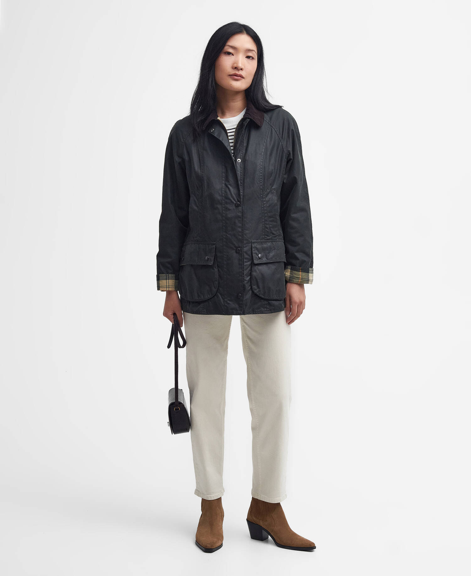 Beadnell&reg; Waxed Jacket Sage image number 1