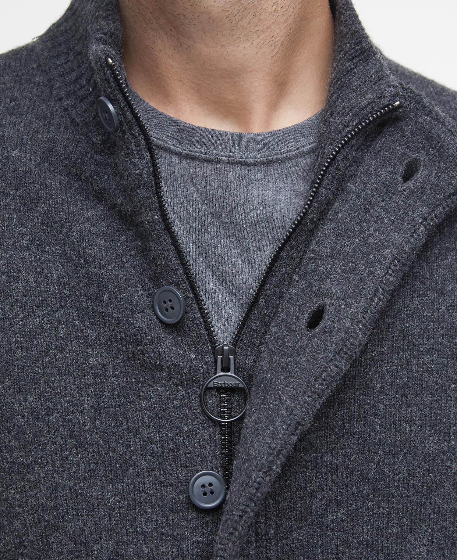 Pullover Essential Patch Zip Through