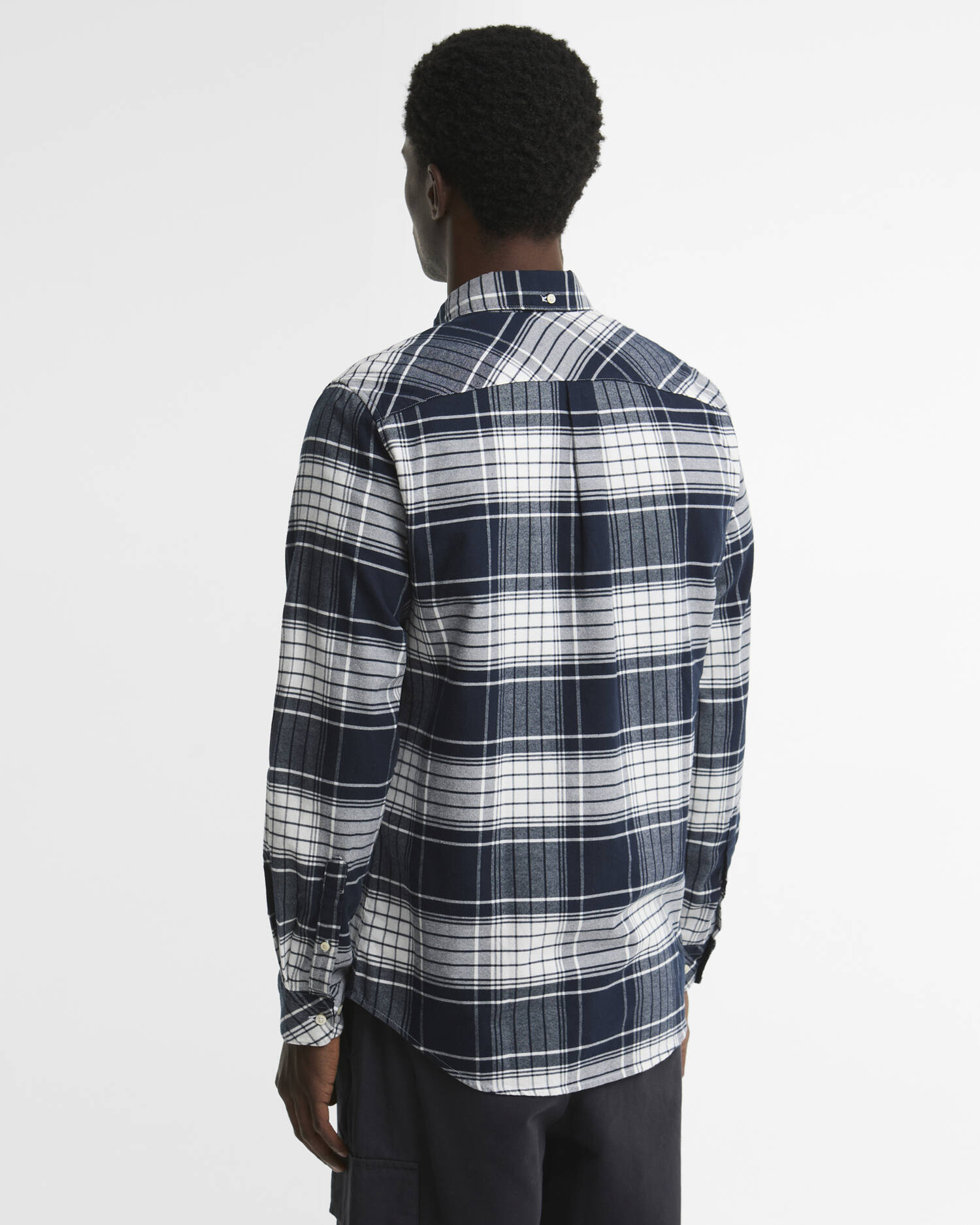 Camicia Embergate a maniche lunghe leggermente aderente Navy image number 2