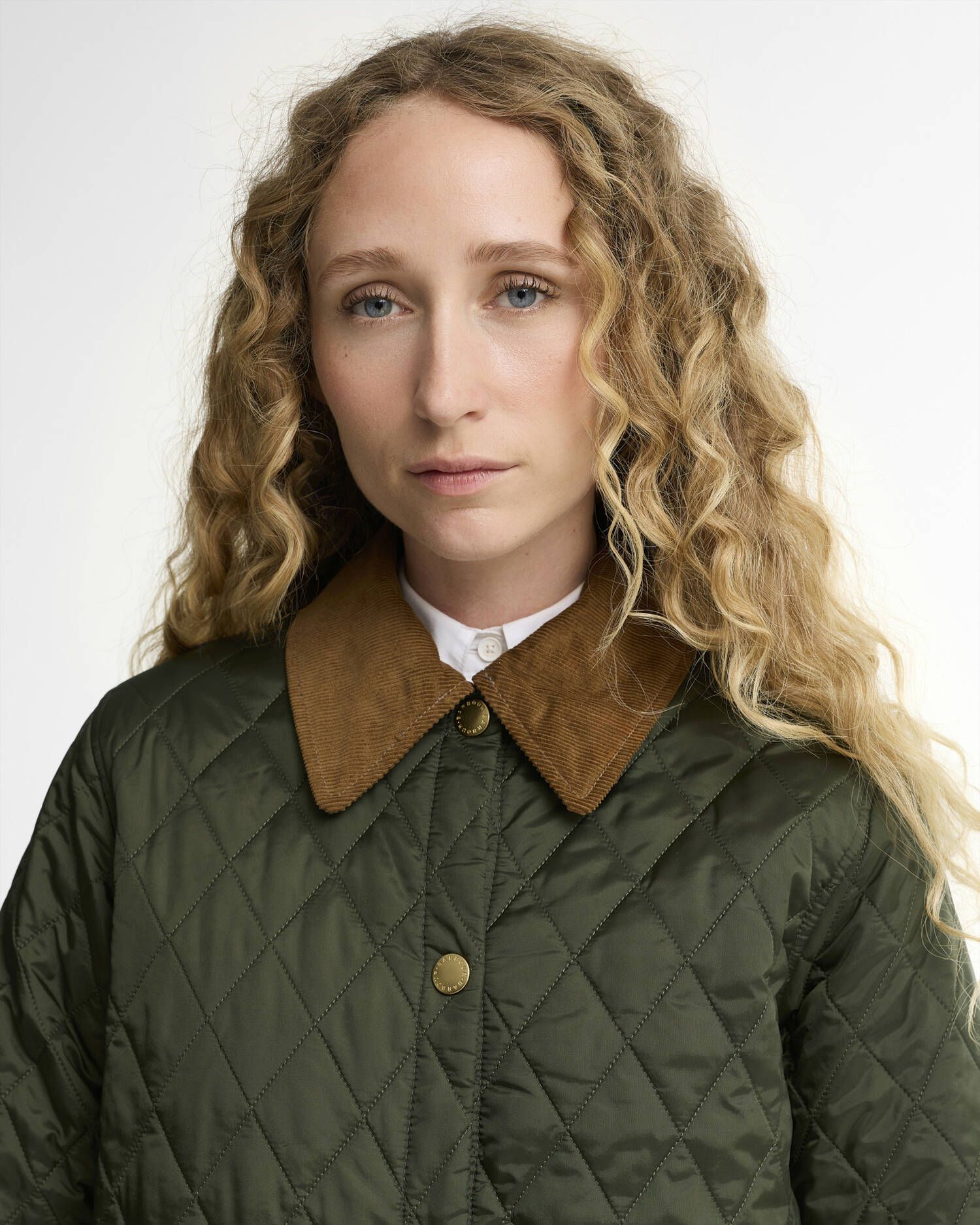 Icons Modern Liddesdale Quilted Jacket Olive/Classic image number 3