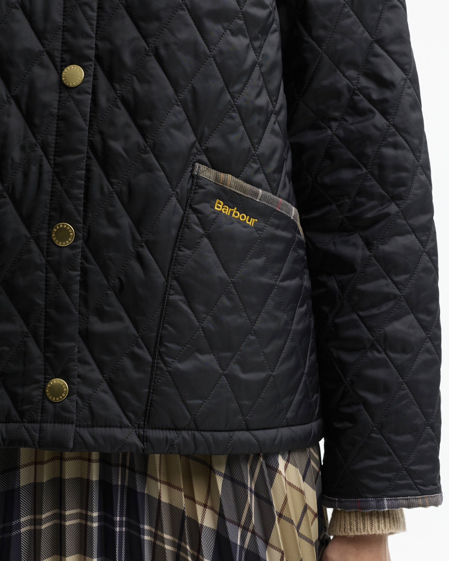 Barbour Steppjacke Icons Tartan Collar Cropped Liddesdale Black/Classic image number 4