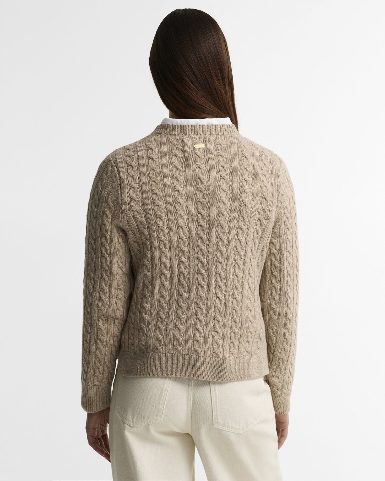 Maglione misto lana Ashdown con taglio morbido e lavorazione a trecce Honey