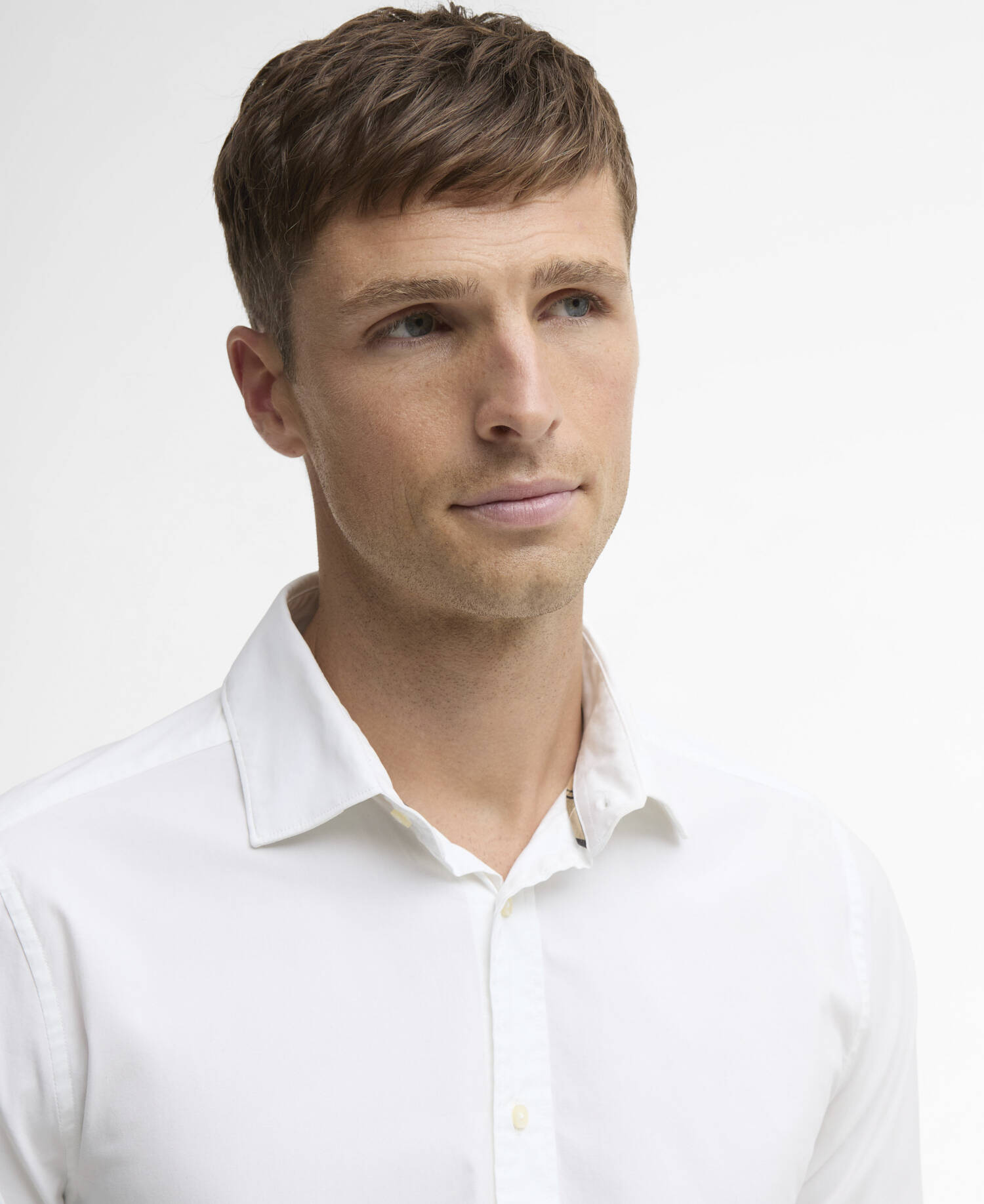 Westcroft Stretch Poplin Tailored Shirt White image number 3