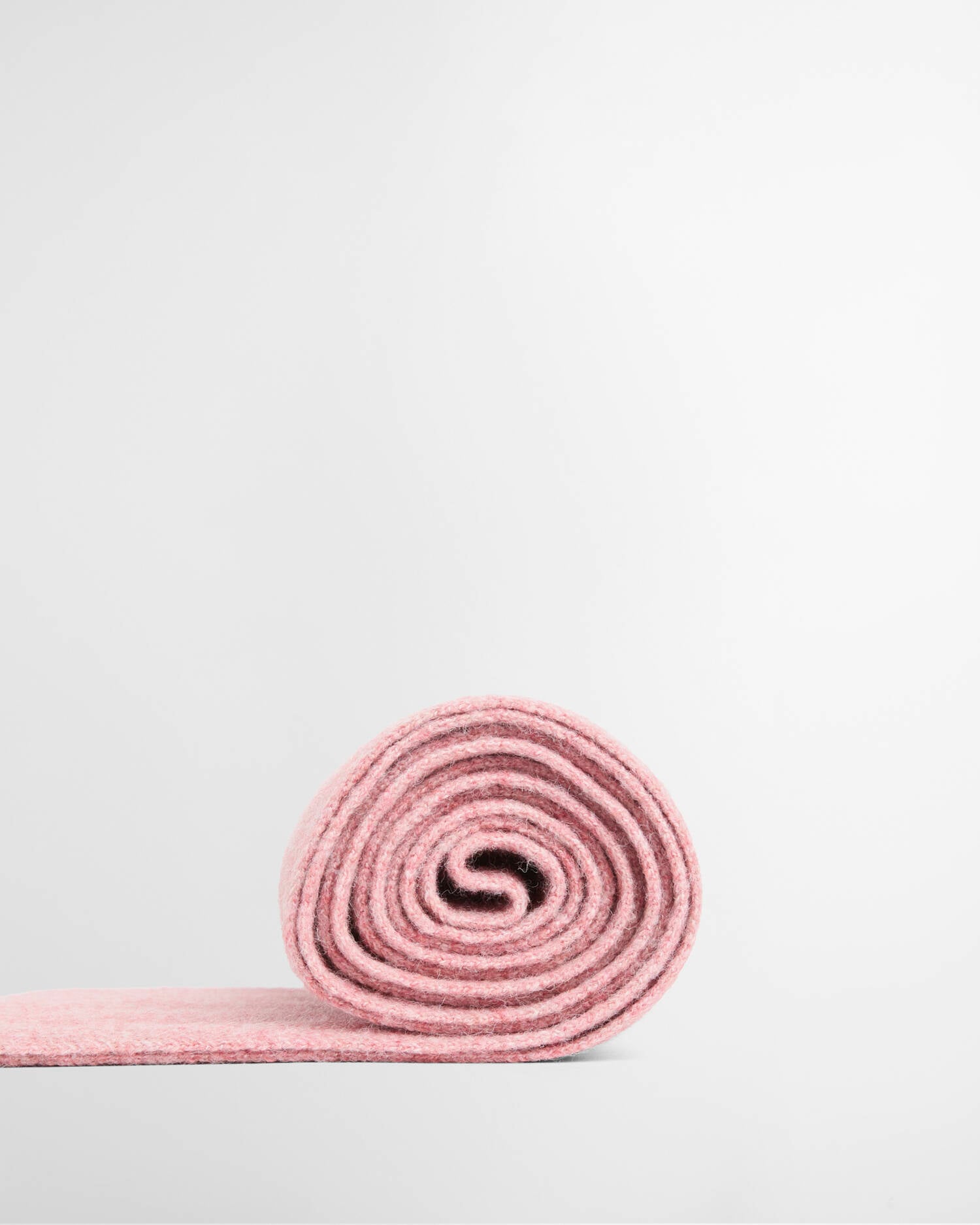 Winona Beanie and Scarf Gift Set Pink image number 3