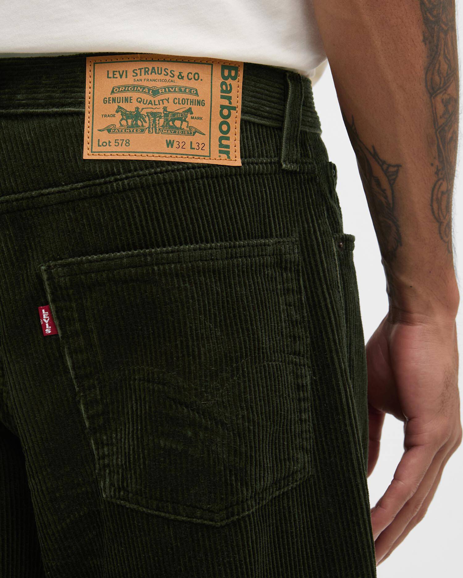 Barbour x Levi's 578&trade; Baggy Corduroy Trousers Rosin image number 4