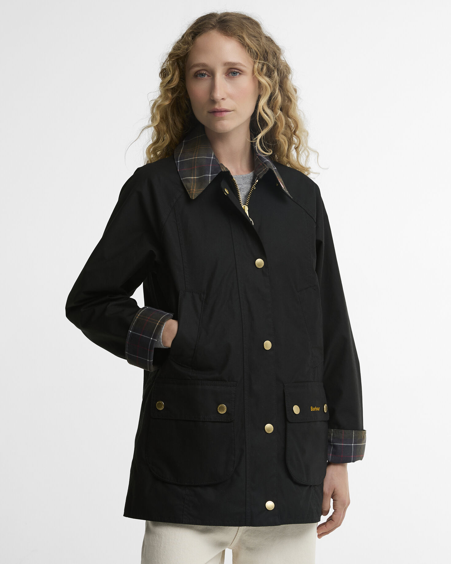 Barbour Wachsjacke Icons Tartan Collar Modern Beadnell Black/Classic