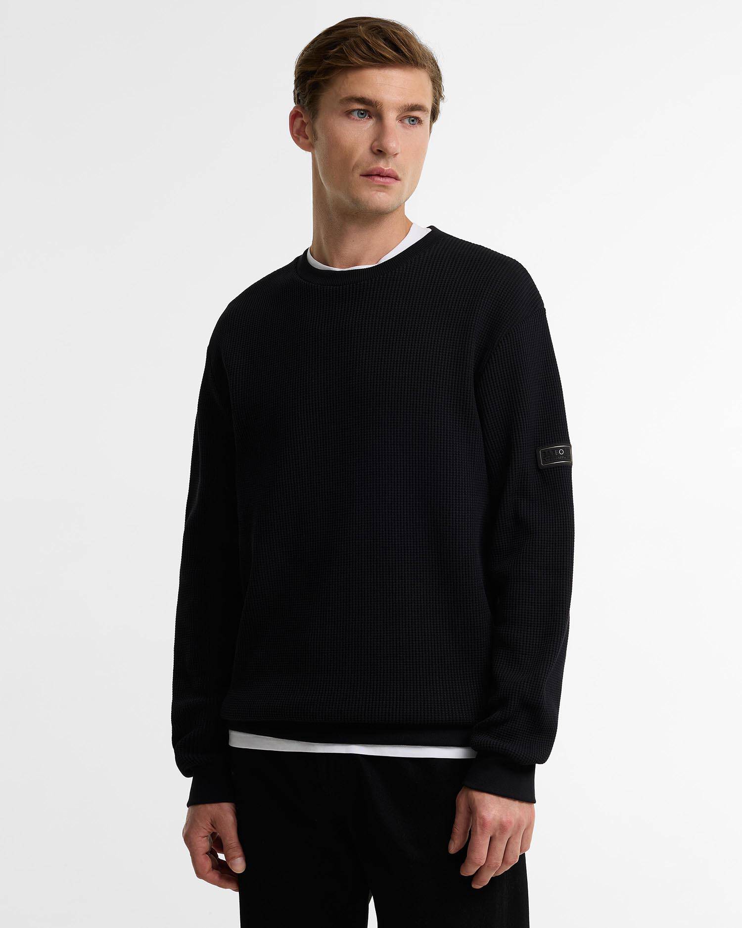 Curve Waffle Sweatshirt Classic Black image number 0