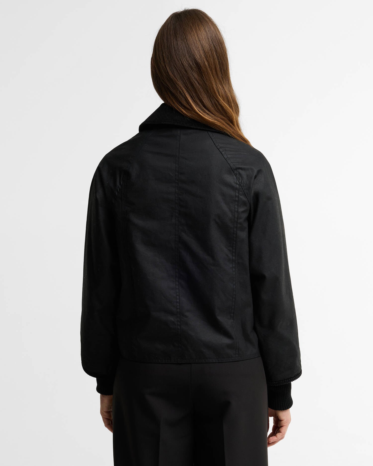 Cropped Beadnell Waxed Jacket image number 2