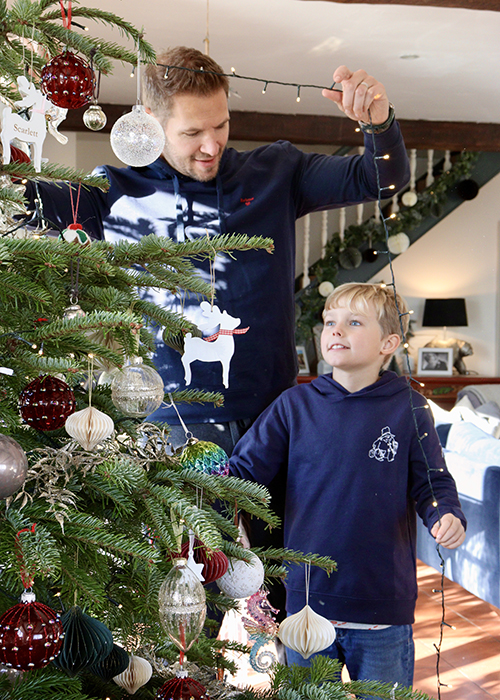 The Perfect Guide to a Christmas Night In The Perfect Guide to a Christmas Night In