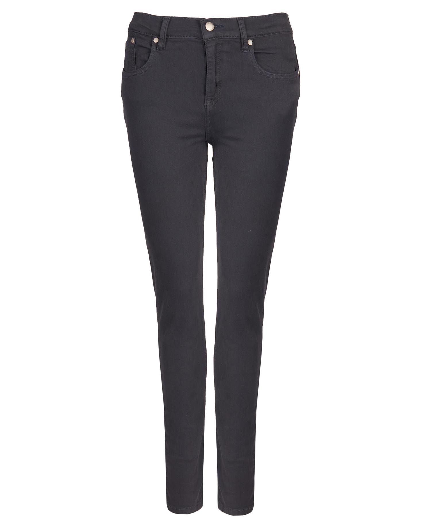 Essential Slim Jeans