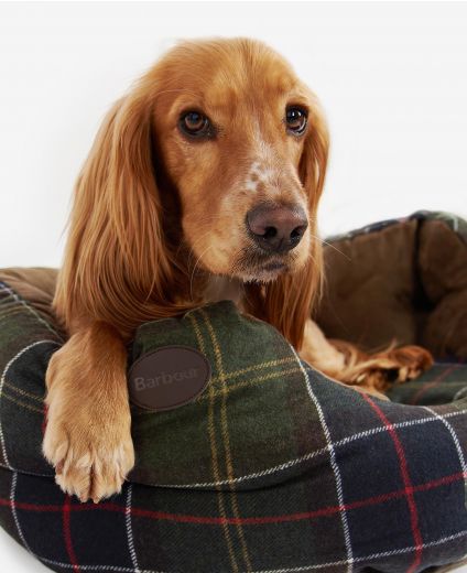 Barbour 30in Luxury Dog Bed
