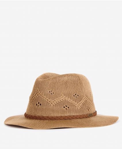 Hut Flowerdale Trilby