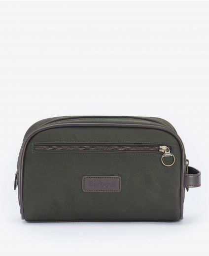 Men's Bags & Luggage | Backpacks, Holdalls & More | Barbour