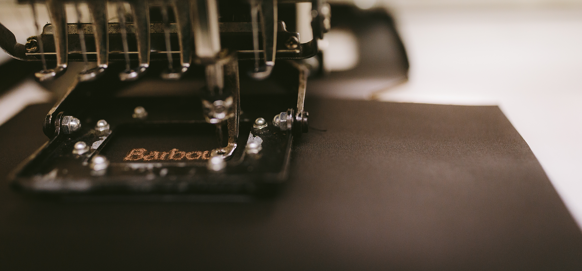 (Barbour) barbour logo sewn into waxed cotton