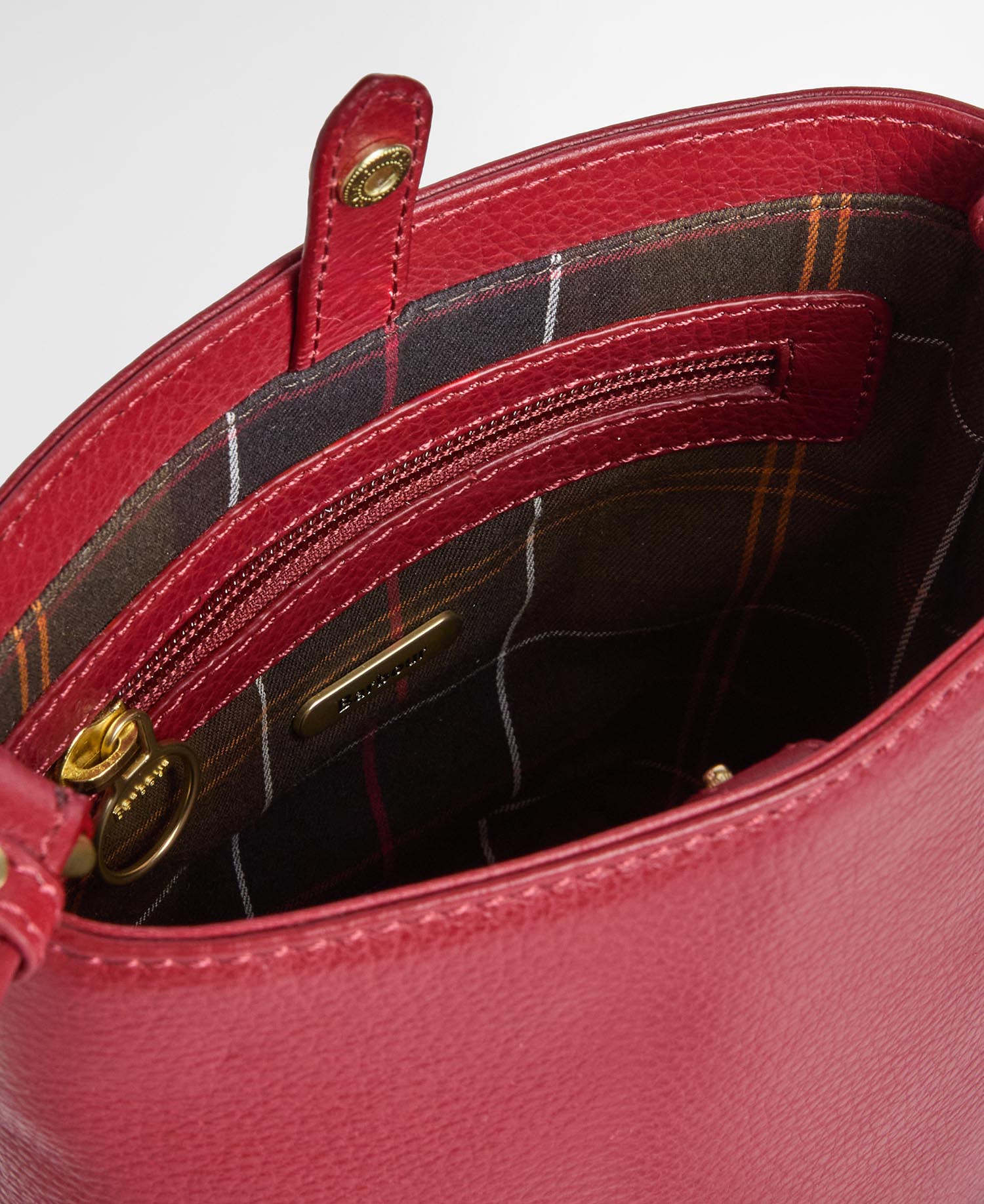 Barbour Ledertasche Cedar Mini Red