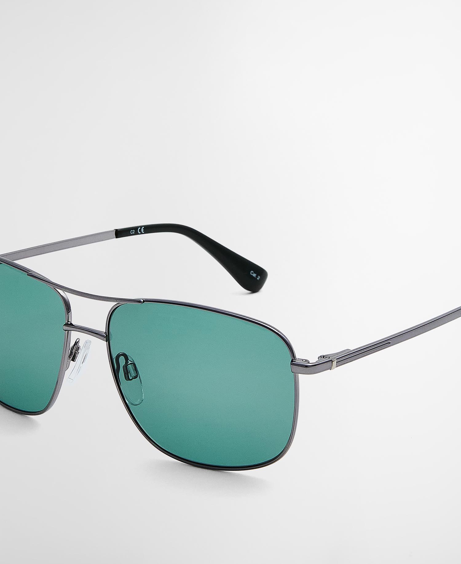 Navigator Sunglasses