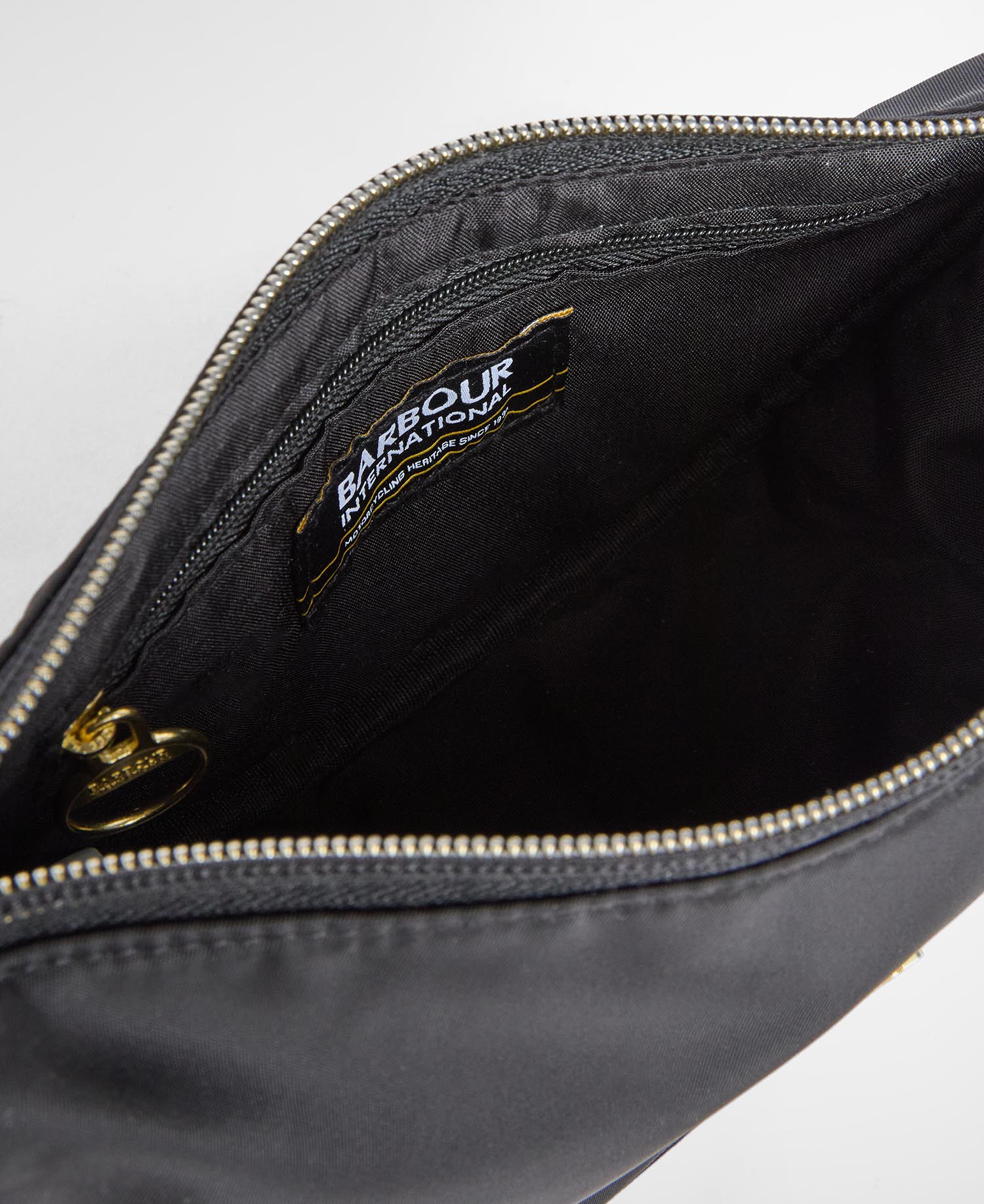 Qualify Micro Sling Bag Black