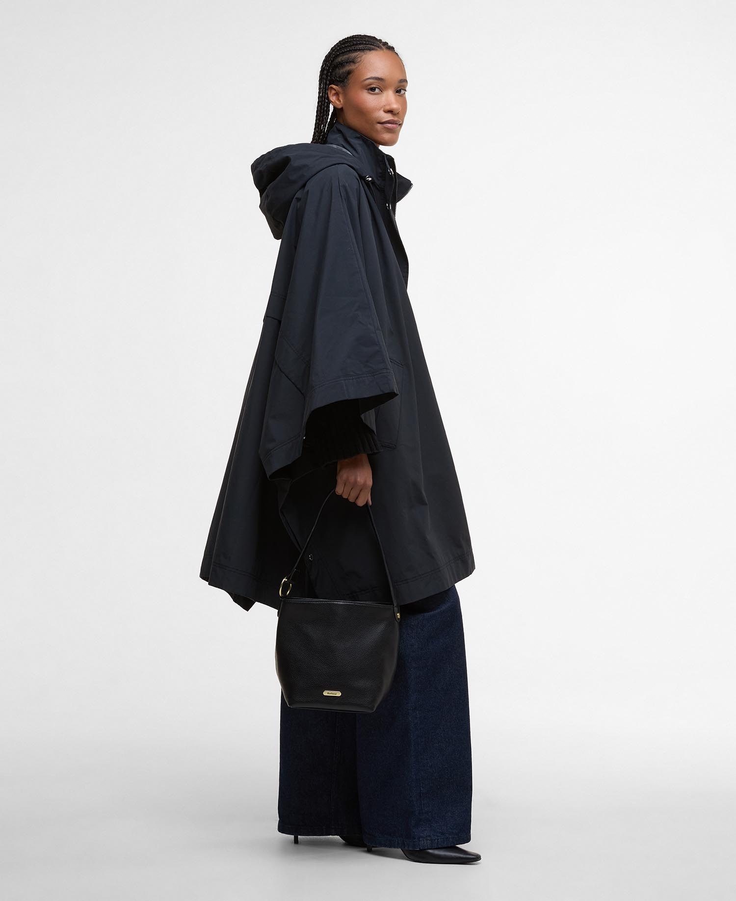 Cedar Leather Bucket Bag