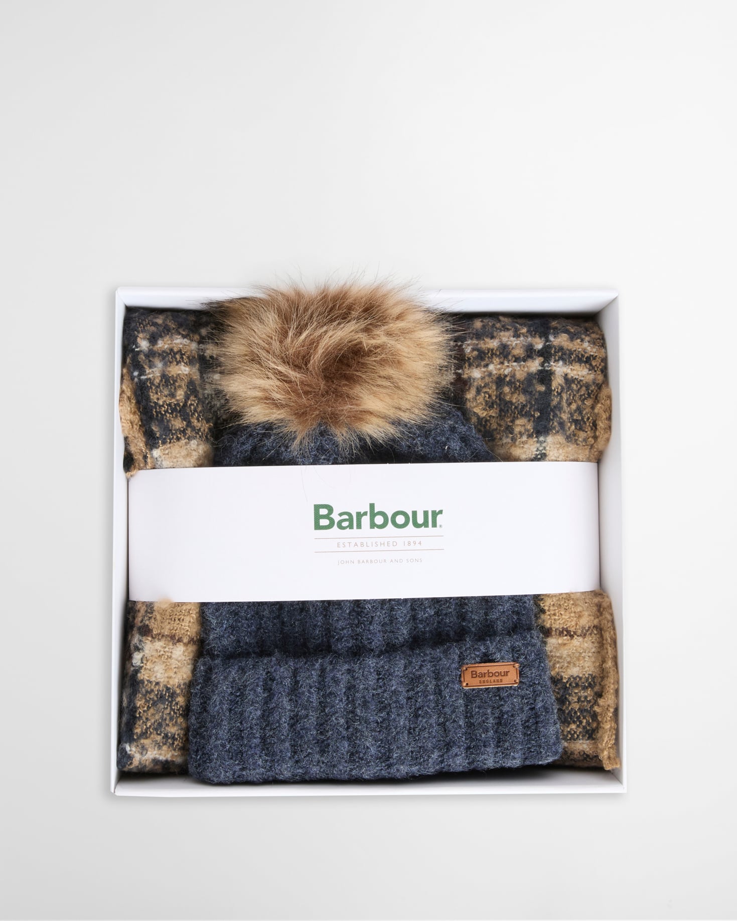 Geschenkset Beanie Saltburn & Schal Tartan Birchwood
