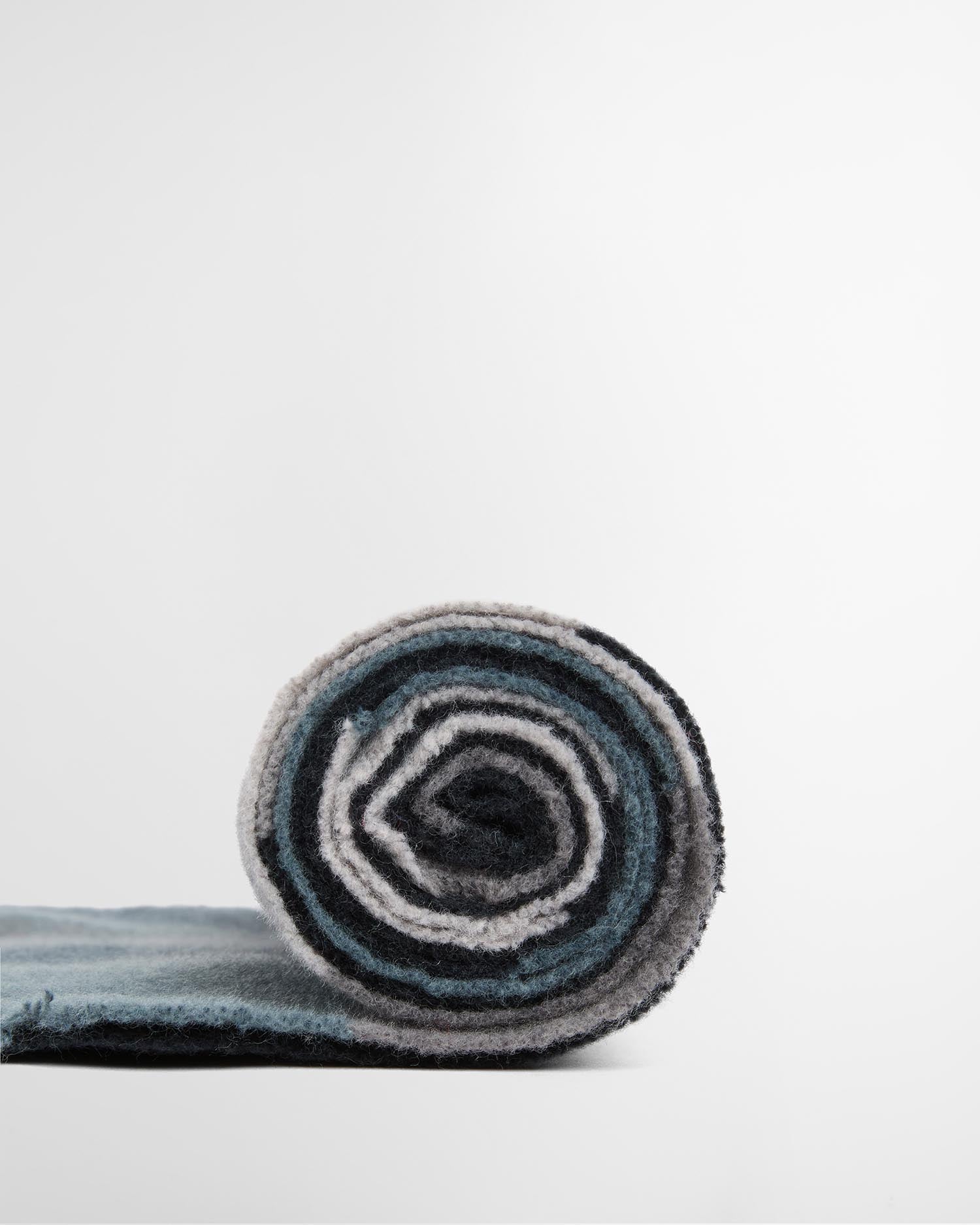 Westerdale Scarf Dark Slate/Smoke