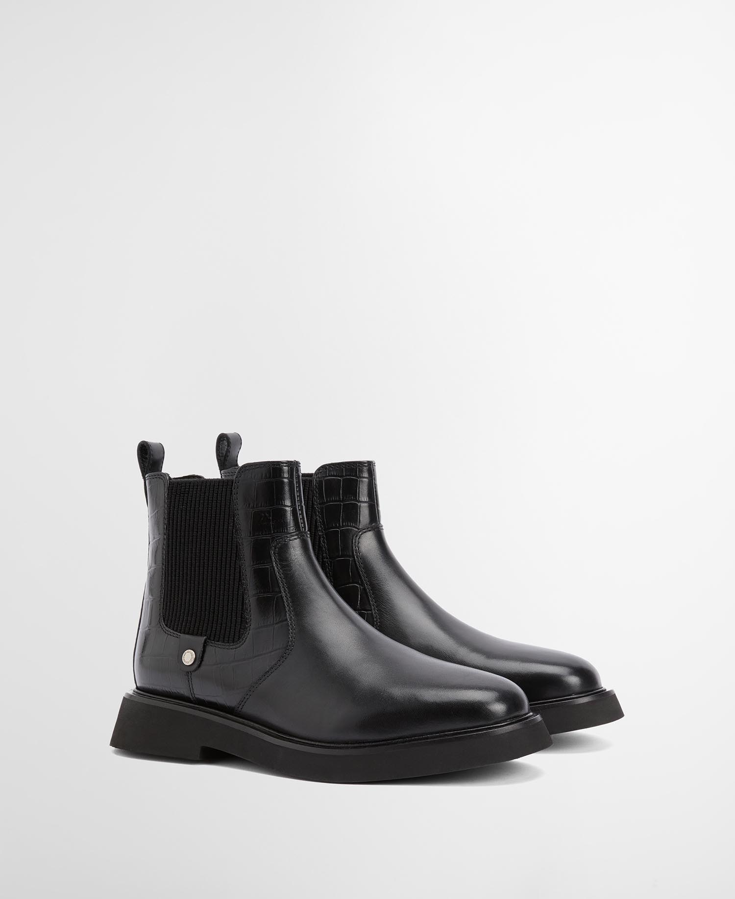 Delfine Chelsea Boots